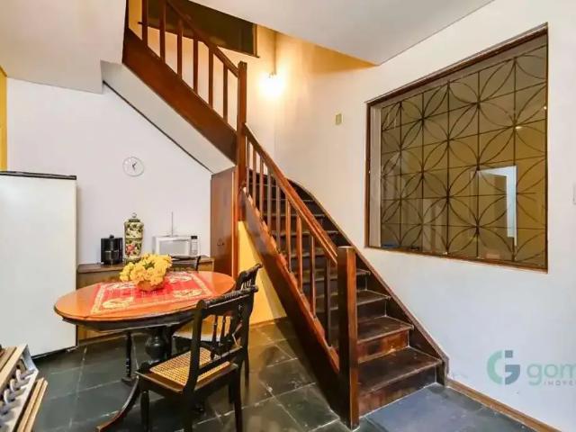 Casa / Sobrado Comercial para Locação em Curitiba/PR Centro 1 Quartos