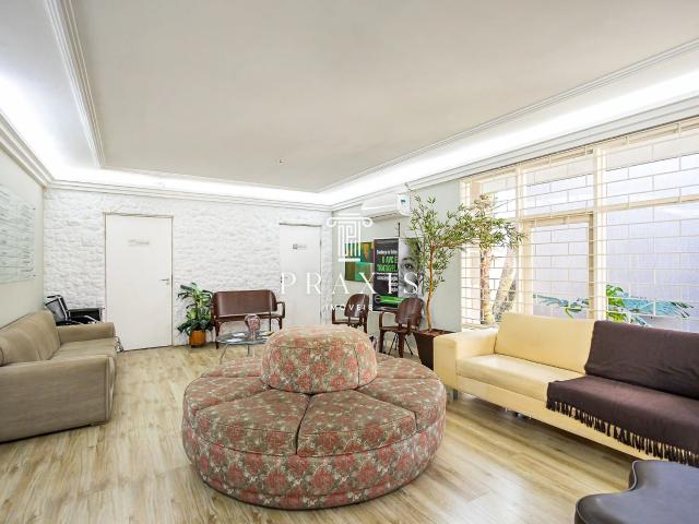 Casa / Sobrado Comercial para Locação em Curitiba/PR Cristo Rei 6 Quartos