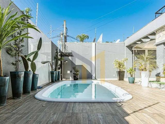 Casa / Sobrado Comercial para Locação em Curitiba/PR Cristo Rei 2 Quartos