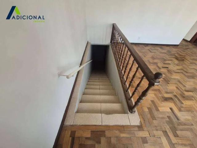 Casa / Sobrado Comercial para Locação em Curitiba/PR Ahú