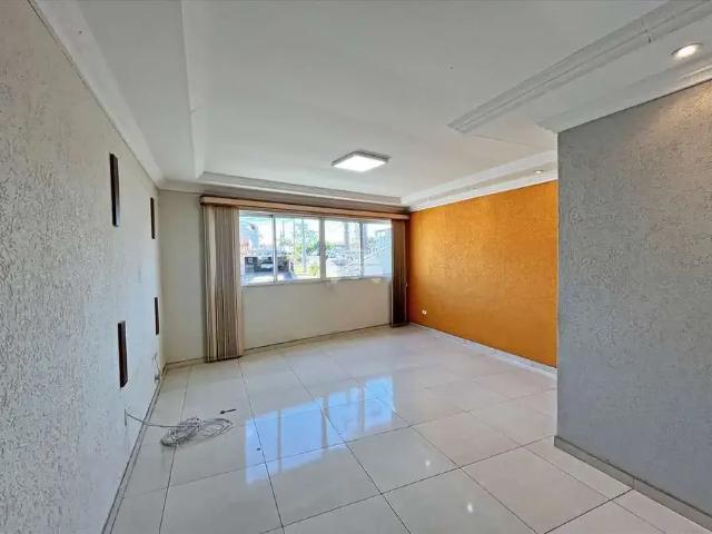 Casa / Sobrado Comercial para Locação em Curitiba/PR Alto Boqueirão