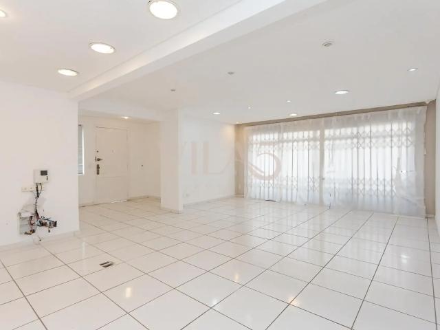Casa / Sobrado Comercial para Locação em Curitiba/PR Alto da Rua XV