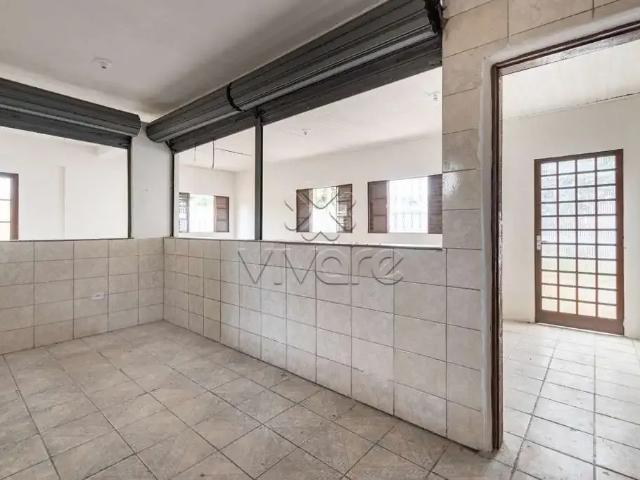 Casa / Sobrado Comercial para Locação em Curitiba/PR Boqueirão