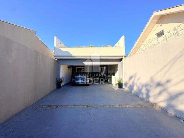 Casa / Sobrado Comercial para Locação em Curitiba/PR Boqueirão 3 Quartos