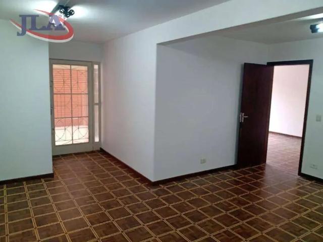 Casa / Sobrado Comercial para Locação em Curitiba/PR Bacacheri
