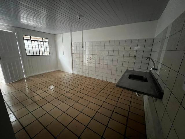 Casa / Sobrado Comercial para Locação em Curitiba/PR Bacacheri