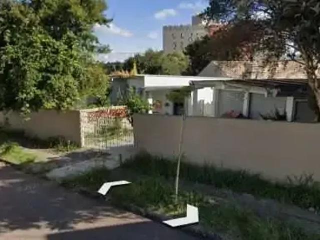 Casa / Sobrado Comercial para Locação em Curitiba/PR Bairro Alto 4 Quartos