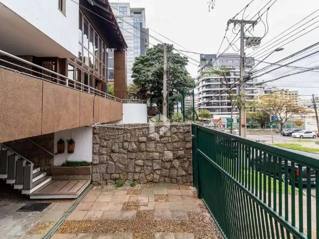Casa / Sobrado Comercial para Locação em Curitiba/PR Bigorrilho
