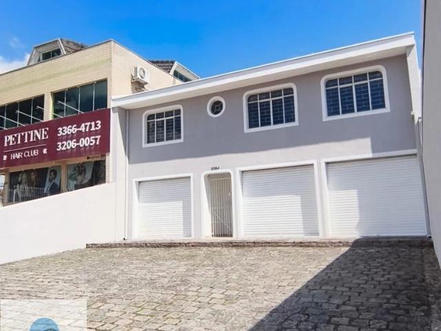 Casa / Sobrado Comercial para Locação em Curitiba/PR Guabirotuba