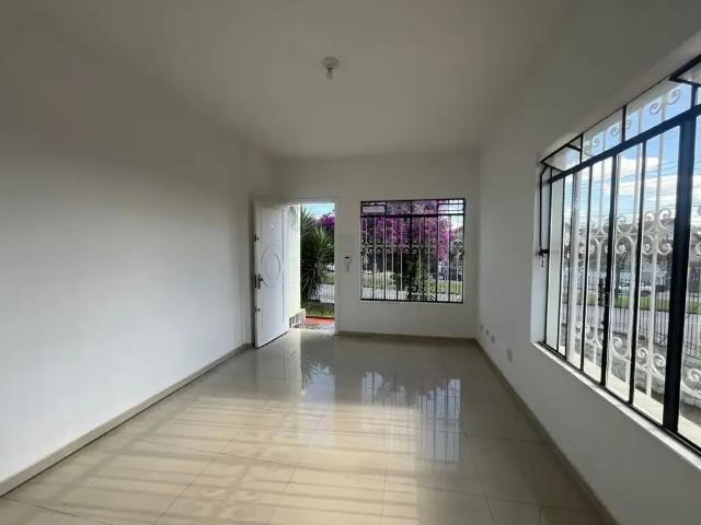 Casa / Sobrado Comercial para Locação em Curitiba/PR Jardim Botânico