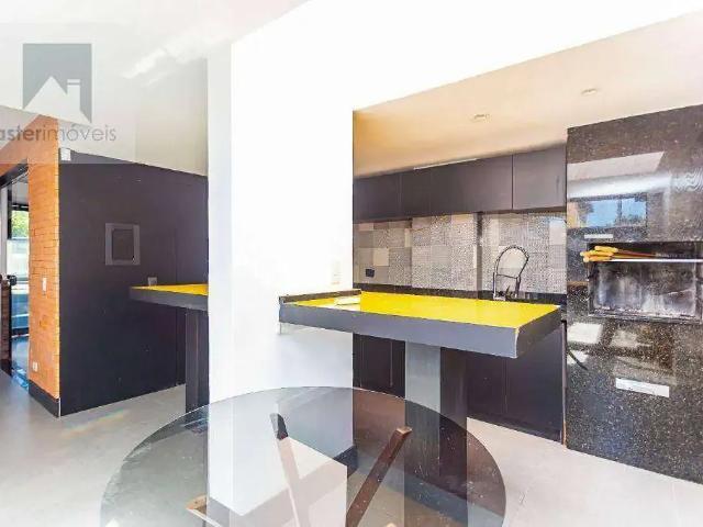 Casa / Sobrado Comercial para Locação em Curitiba/PR Mercês 2 Quartos