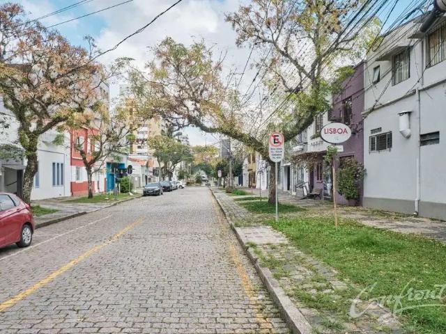 Casa / Sobrado Comercial para Locação em Curitiba/PR Mercês