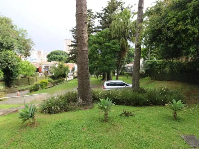 Casa / Sobrado Comercial para Locação em Curitiba/PR São Francisco 7 Quartos