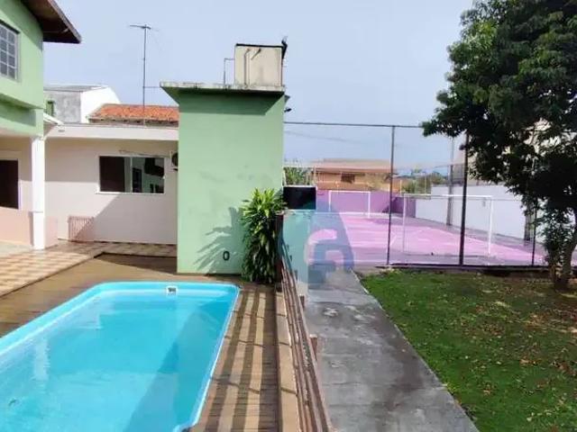 Casa / Sobrado Comercial para Locação em Curitiba/PR Santa Quitéria 6 Quartos