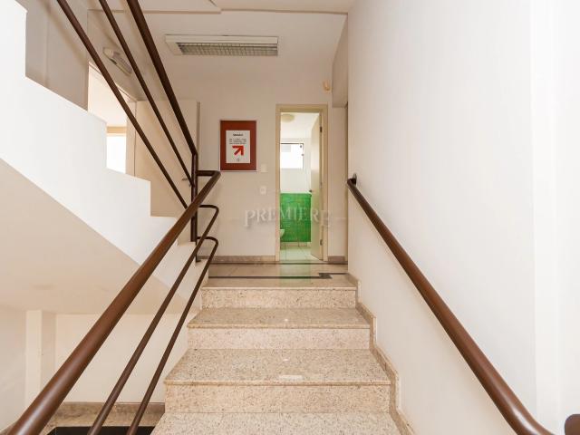 Casa / Sobrado Comercial para Locação em Curitiba/PR Seminário 7 Quartos