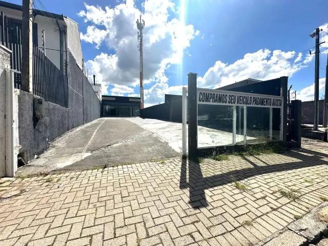 Casa / Sobrado Comercial para Locação em Curitiba/PR Portão 4 Quartos