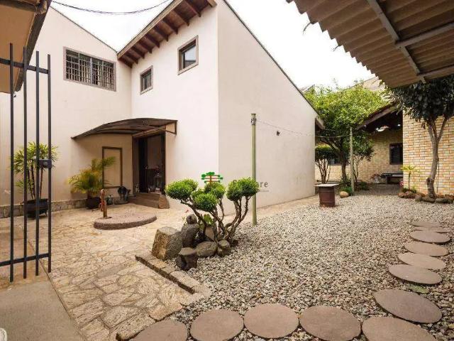Casa / Sobrado Comercial para Locação em Curitiba/PR Prado Velho 4 Quartos