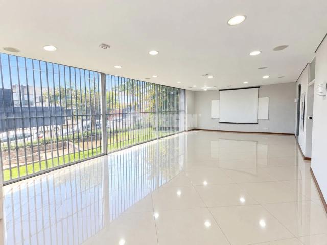 Casa / Sobrado Comercial para Locação em Curitiba/PR Rebouças 7 Quartos