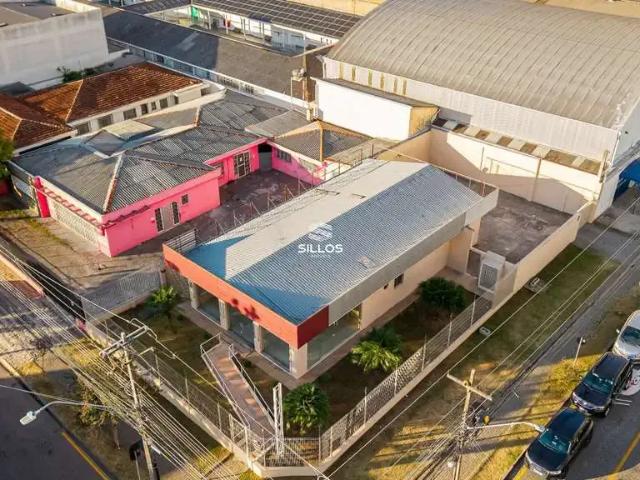 Casa / Sobrado Comercial para Locação em Curitiba/PR Rebouças