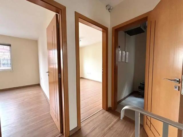 Casa / Sobrado Comercial para Locação em Curitiba/PR Rebouças