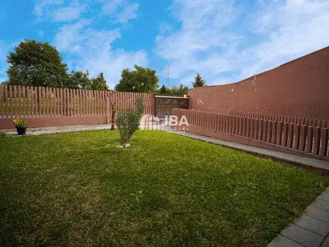 Casa / Sobrado Comercial para Locação em Curitiba/PR Uberaba
