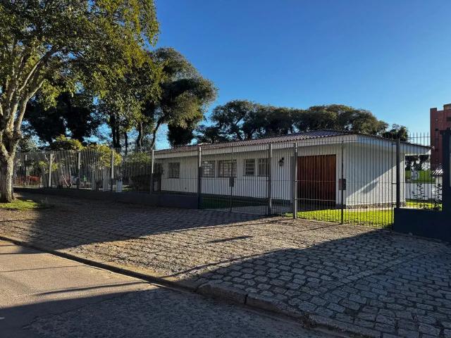 Casa / Sobrado Comercial para Locação em Curitiba/PR Vila Izabel