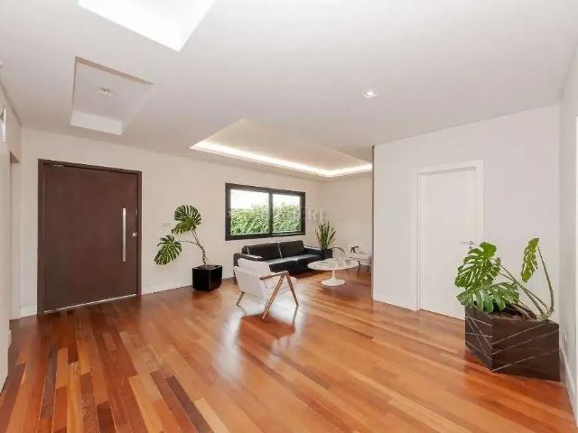 Casa / Sobrado Comercial para Locação em Curitiba/PR Vista Alegre