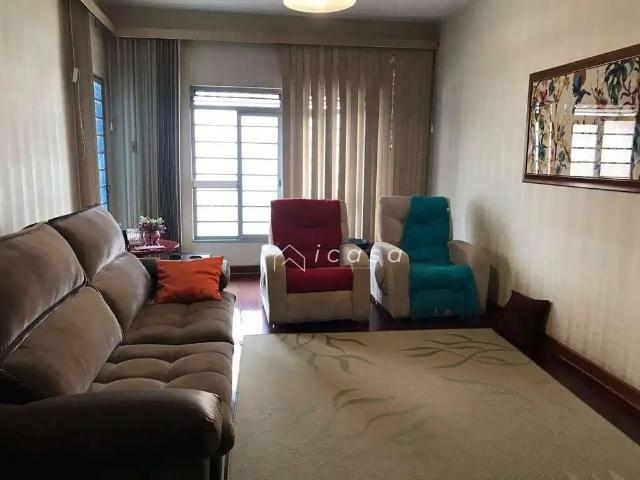 Casa / Sobrado Comercial para Locação em Caçapava/SP Centro 3 Quartos