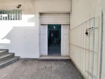 Casa / Sobrado Comercial para Locação em Cabo Frio/RJ Passagem