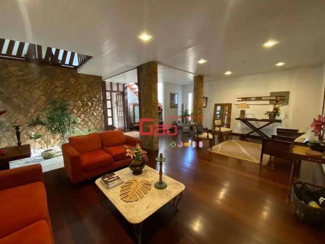 Casa / Sobrado Comercial para Locação em Cabo Frio/RJ São Cristóvão 4 Quartos