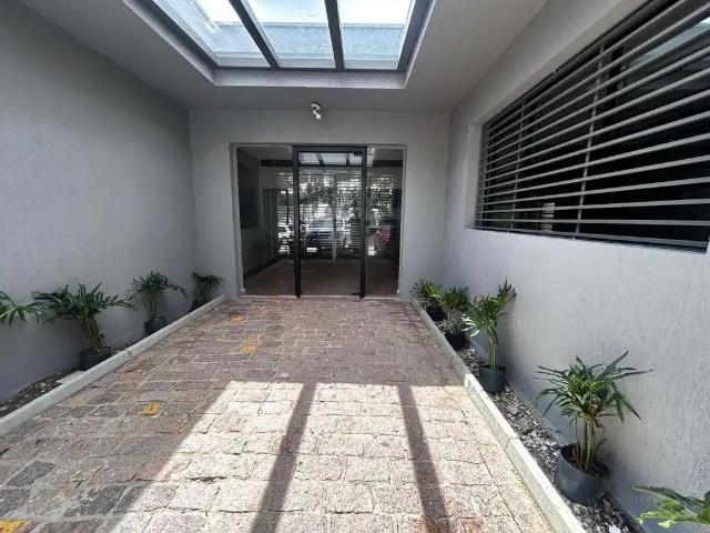 Casa / Sobrado Comercial para Locação em Campinas/SP Cambuí 1 Quartos