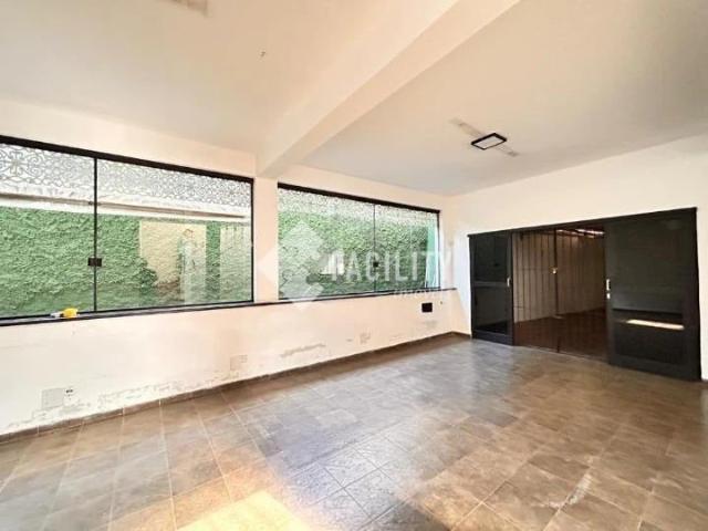Casa / Sobrado Comercial para Locação em Campinas/SP Botafogo 3 Quartos