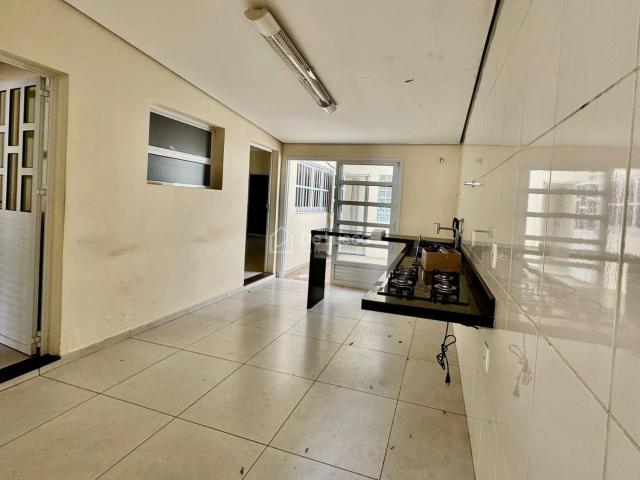 Casa / Sobrado Comercial para Locação em Campinas/SP Bosque 4 Quartos