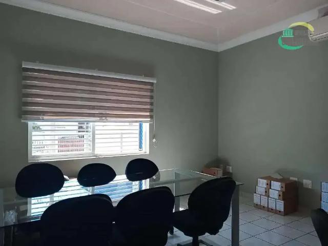 Casa / Sobrado Comercial para Locação em Campinas/SP Jardim Chapadão