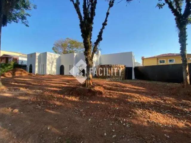 Casa / Sobrado Comercial para Locação em Campinas/SP Jardim das Paineiras 4 Quartos