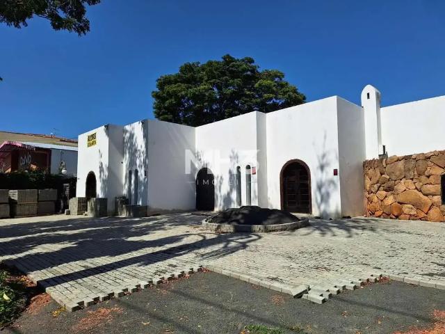 Casa / Sobrado Comercial para Locação em Campinas/SP Jardim das Paineiras 4 Quartos
