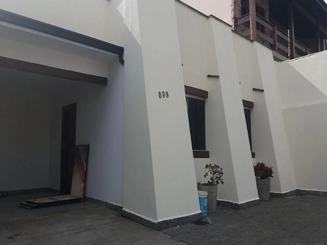 Casa / Sobrado Comercial para Locação em Campinas/SP Jardim Guarani 3 Quartos