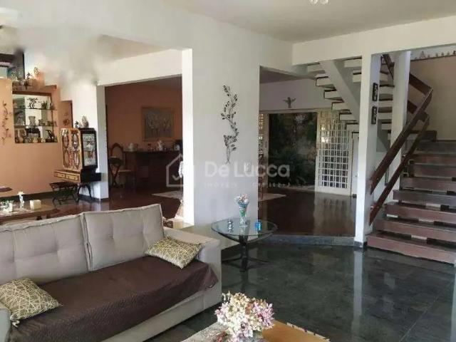 Casa / Sobrado Comercial para Locação em Campinas/SP Mansões Santo Antônio 4 Quartos
