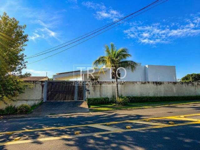 Casa / Sobrado Comercial para Locação em Campinas/SP Parque Taquaral 4 Quartos