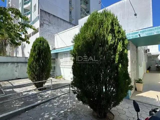 Casa / Sobrado Comercial para Locação em Campos dos Goytacazes/RJ Parque Tamandaré 19 Quartos