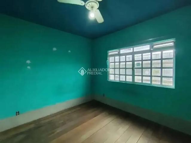 Casa / Sobrado Comercial para Locação em Canoas/RS Niterói 3 Quartos