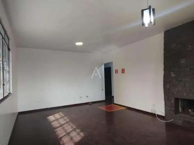 Casa / Sobrado Comercial para Locação em Cascavel/PR Nova York 6 Quartos