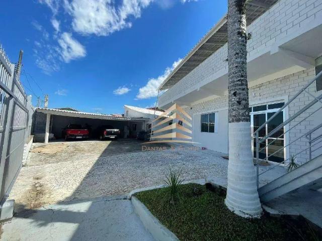 Casa / Sobrado Comercial para Locação em Caraguatatuba/SP Praia das Palmeiras 13 Quartos