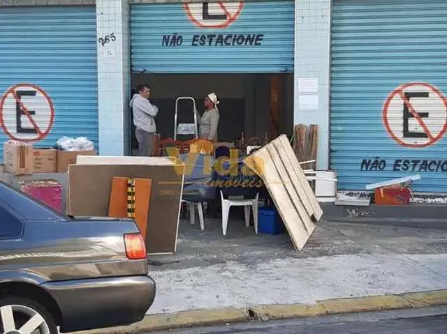 Casa / Sobrado Comercial para Locação em Carapicuíba/SP Jardim Cibele