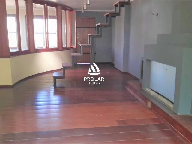 Casa / Sobrado Comercial para Locação em Caxias do Sul/RS Cinqüentenário 5 Quartos