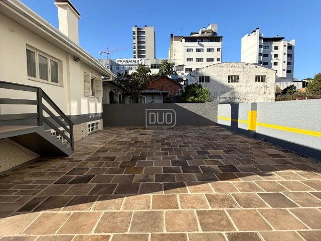 Casa / Sobrado Comercial para Locação em Caxias do Sul/RS Panazzolo