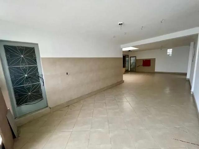 Casa / Sobrado Comercial para Locação em Colombo/PR Roça Grande