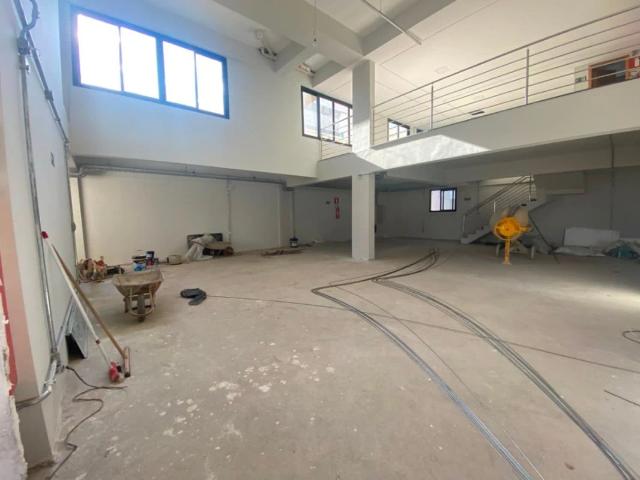 Casa / Sobrado Comercial para Locação em Contagem/MG Cabral