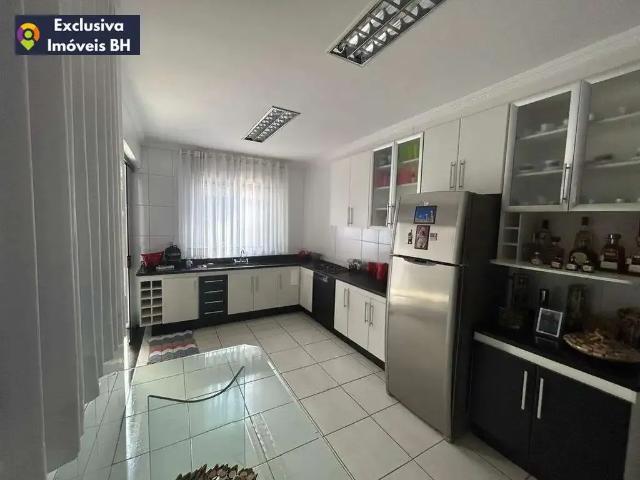 Casa / Sobrado Comercial para Locação em Contagem/MG Eldorado