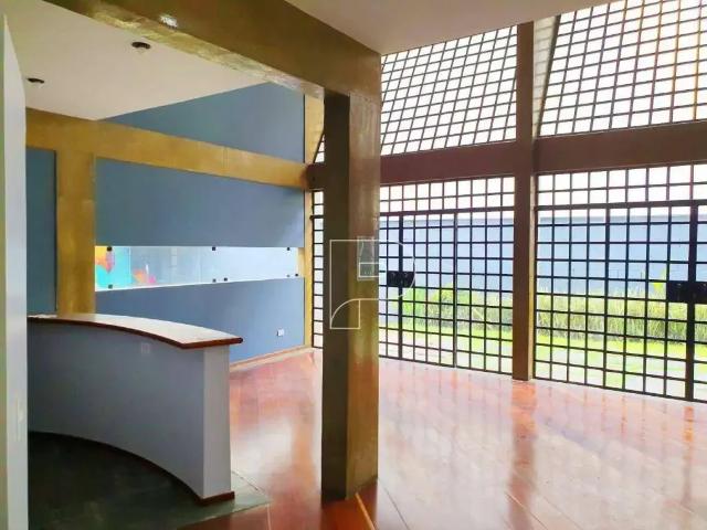 Casa / Sobrado Comercial para Locação em Cotia/SP Granja Viana 4 Quartos